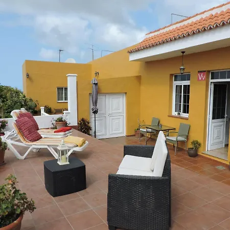 Casas El Monte, En Barros Holiday home *